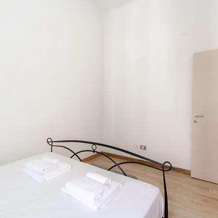 Trastevere Four Seasons Feltre Rome