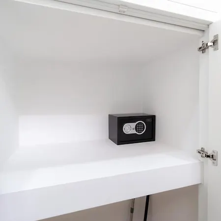 Trastevere Four Seasons Feltre Rome