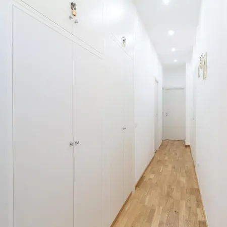 Trastevere Four Seasons Feltre Rome