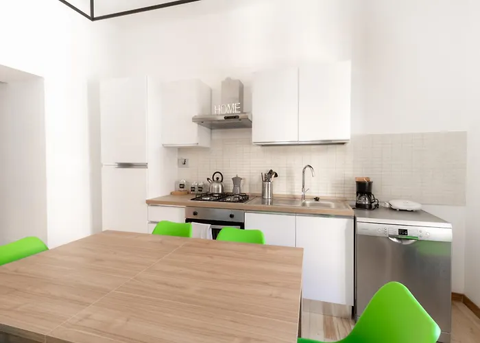 Trastevere Four Seasons Feltre Apartamento *