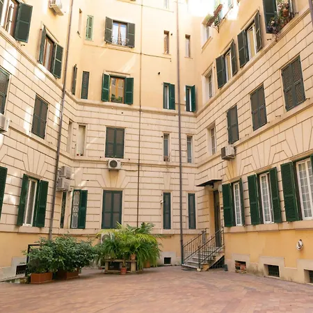 Trastevere Four Seasons Feltre Apartman
